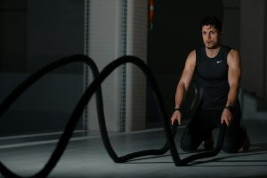 Joga slow flow – co to jest i jakie ma korzyści dla zdrowia?